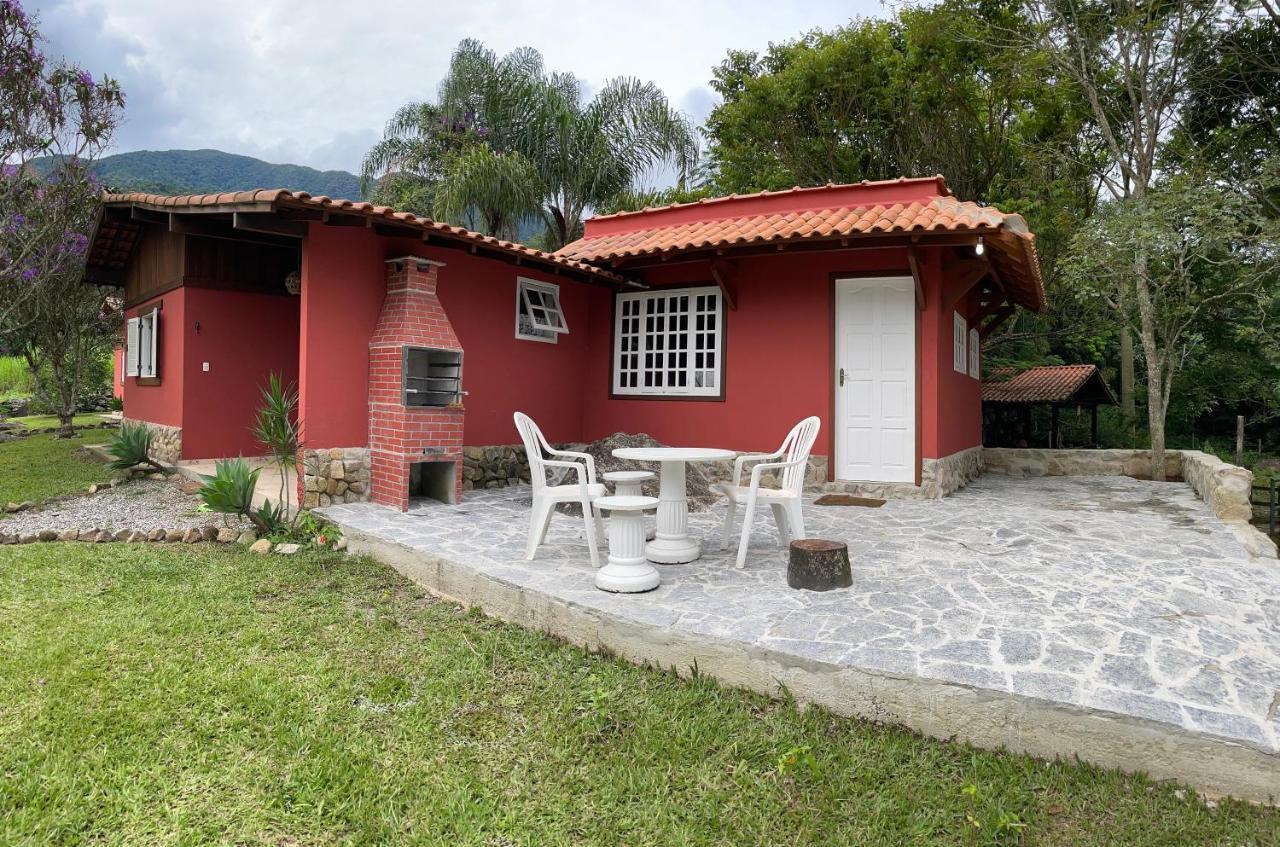 Pousada Sitio Da Luzia เอนเชนเอโรปาสซอส ภายนอก รูปภาพ